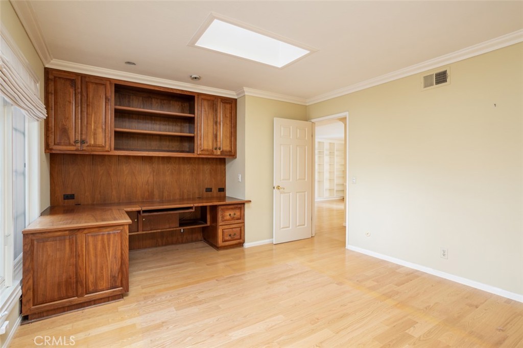 Bedroom 4 / Office - 2912 Catalpa, Newport Beach CA 92660 - photo 13