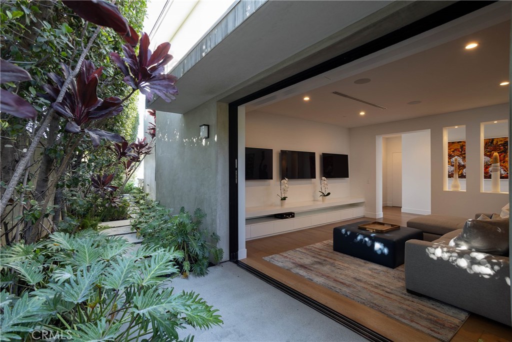 2975 CATALPA STREET, Newport Beach CA 92660 - photo 25