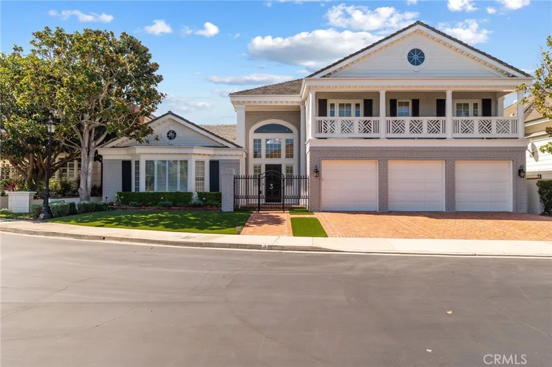 3 Barrenger Court, Newport Beach