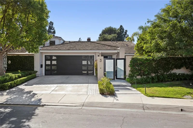 3 Rue Cannes, Newport Beach, CA 92660