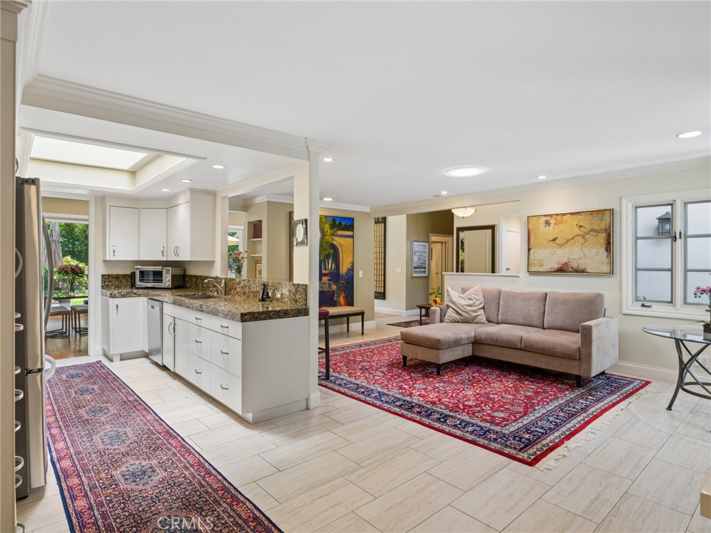 3 Rue Fontainbleau, Newport Beach CA 92660 - photo 11