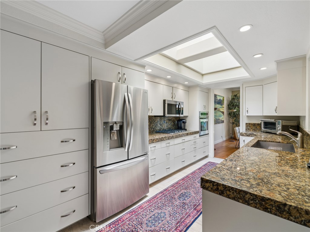 3 Rue Fontainbleau, Newport Beach CA 92660 - photo 13