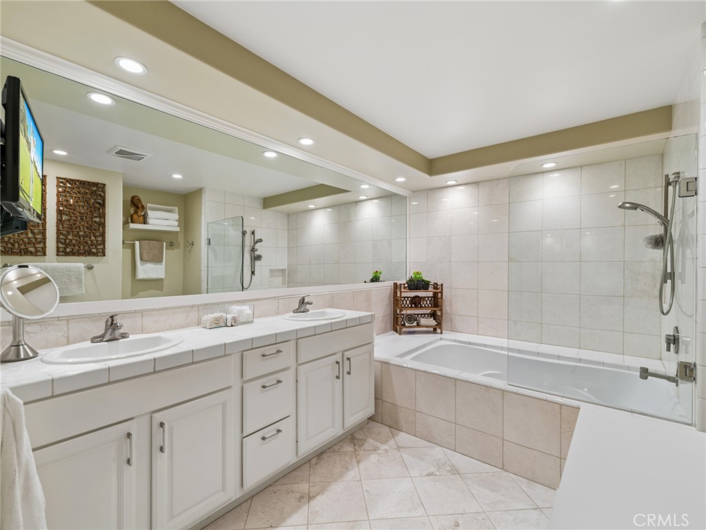 3 Rue Fontainbleau, Newport Beach CA 92660 - photo 16