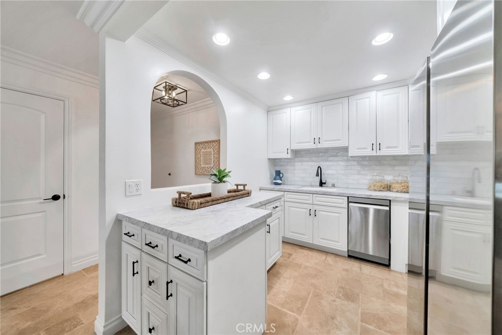 300 Cagney Lane 101, Newport Beach CA 92663 - photo 5