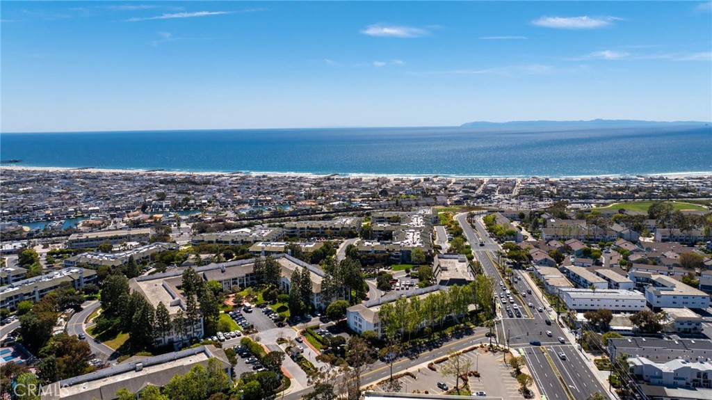 300 Cagney Lane 101, Newport Beach CA 92663 - photo 29