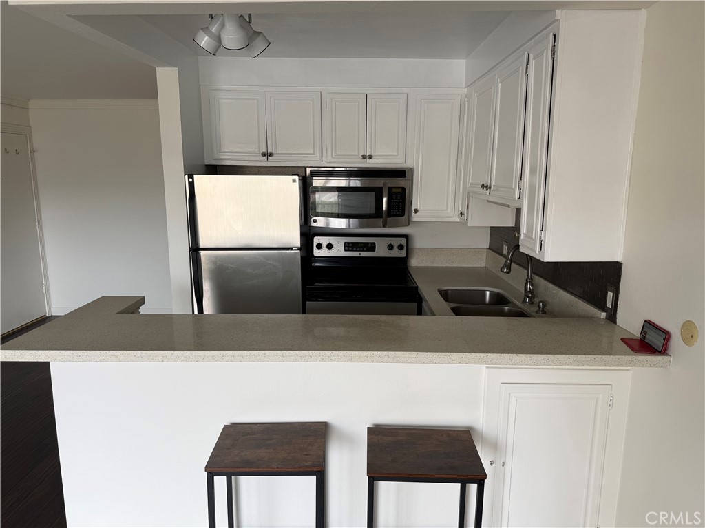 300 Cagney Lane 115, Newport Beach CA 92663 - photo 7