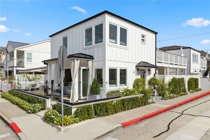 300 Coral Avenue, Newport Beach