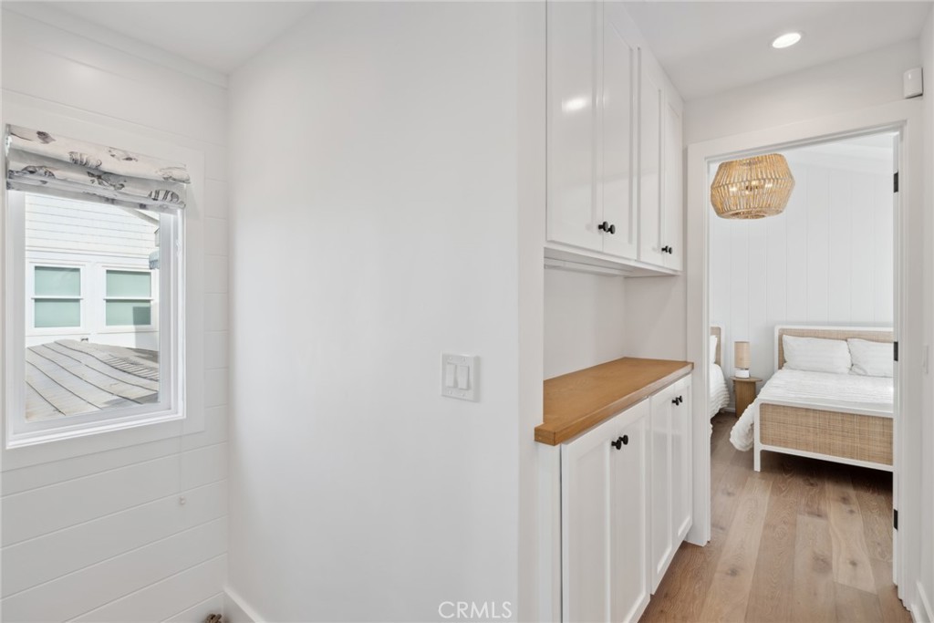 300 Coral Avenue, Newport Beach CA 92662 - photo 20