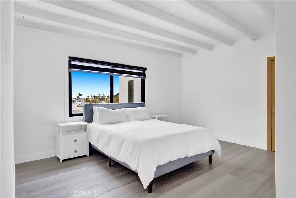 300 Holmwood Drive, Newport Beach CA 92663 - photo 12