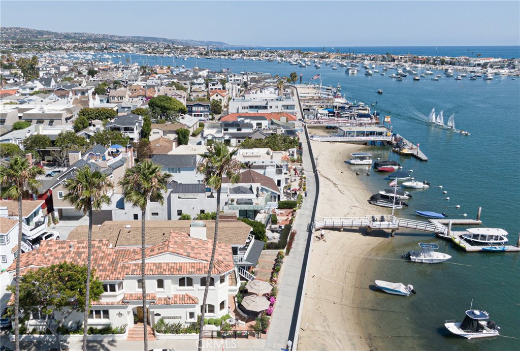 300 S Bay Front, Newport Beach CA 92662 - photo 4