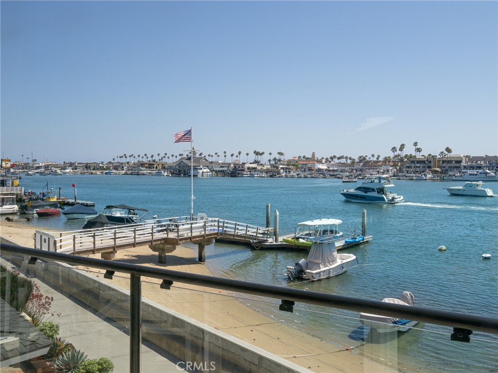 300 S Bay Front, Newport Beach CA 92662 - photo 25