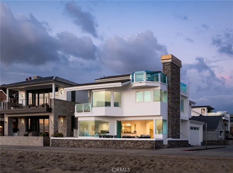 3000 W Oceanfront, Newport Beach