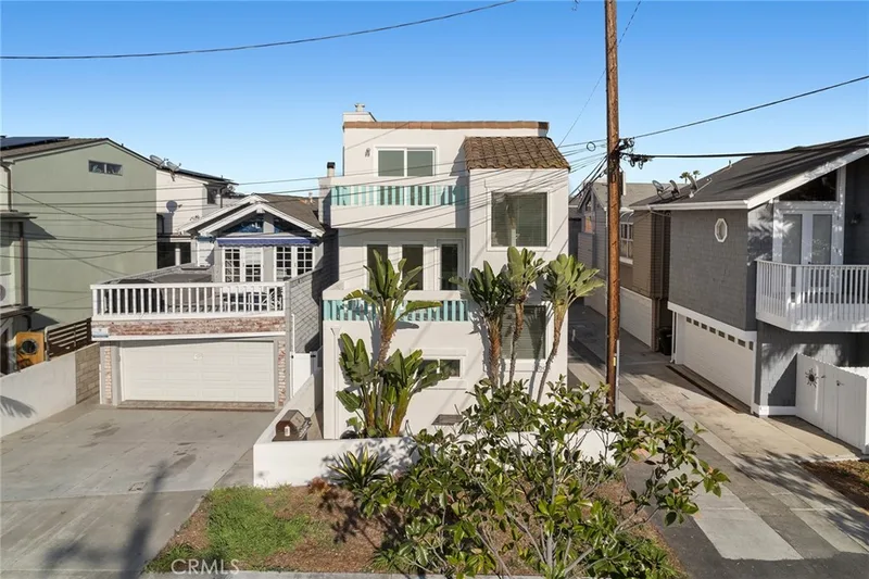 3008 W Balboa, Newport Beach, CA 92663
