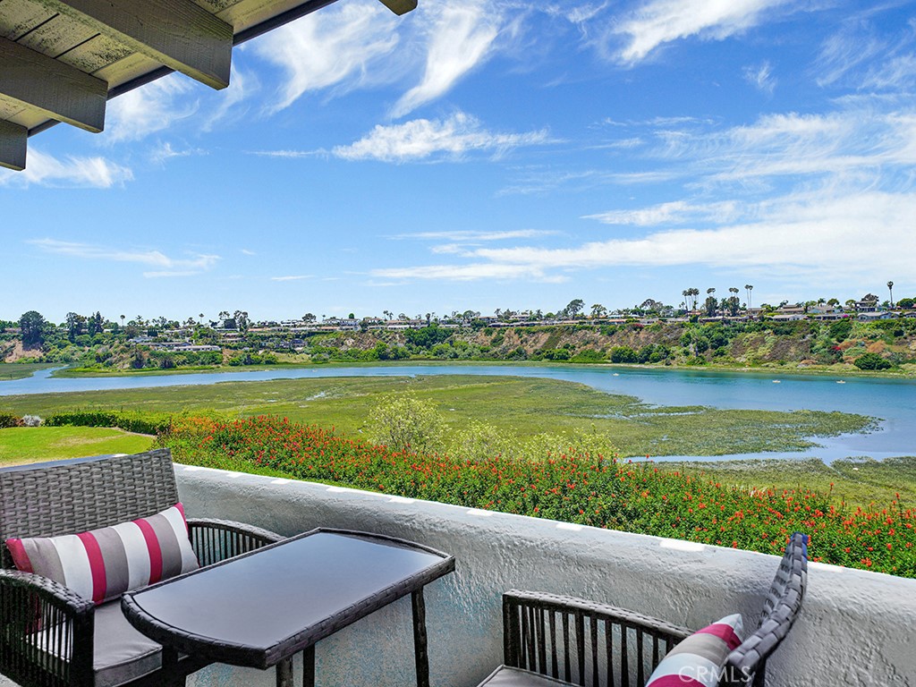 305 Avenida Cerritos, Newport Beach CA 92660 - photo 1
