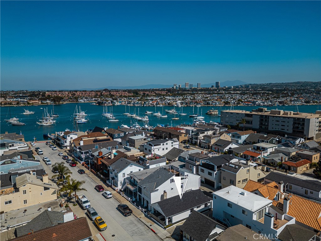 306 Alvarado Place, Newport Beach CA 92661 - photo 3