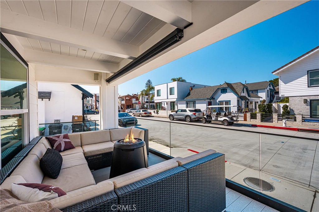 306 Alvarado Place, Newport Beach CA 92661 - photo 8