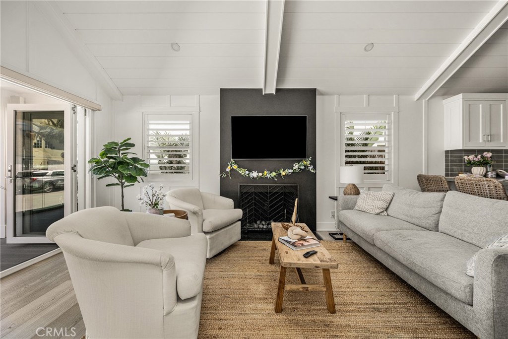 306 Alvarado Place, Newport Beach CA 92661 - photo 18