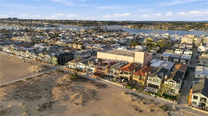 306 E Oceanfront, Newport Beach, CA 92661 306 E Oceanfront, Newport Beach, CA 92661