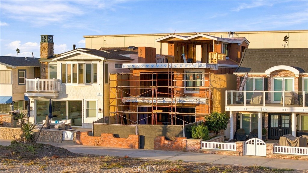 Current Site View - 306 E Oceanfront, Newport Beach CA 92661 - photo 14