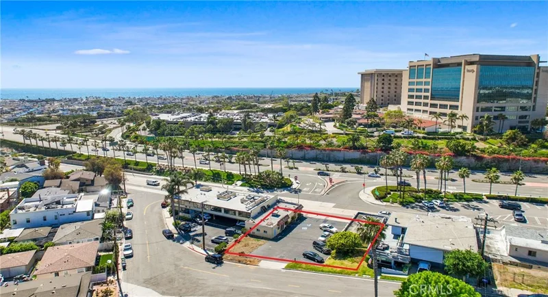 306 Old Newport, Newport Beach, CA 92663