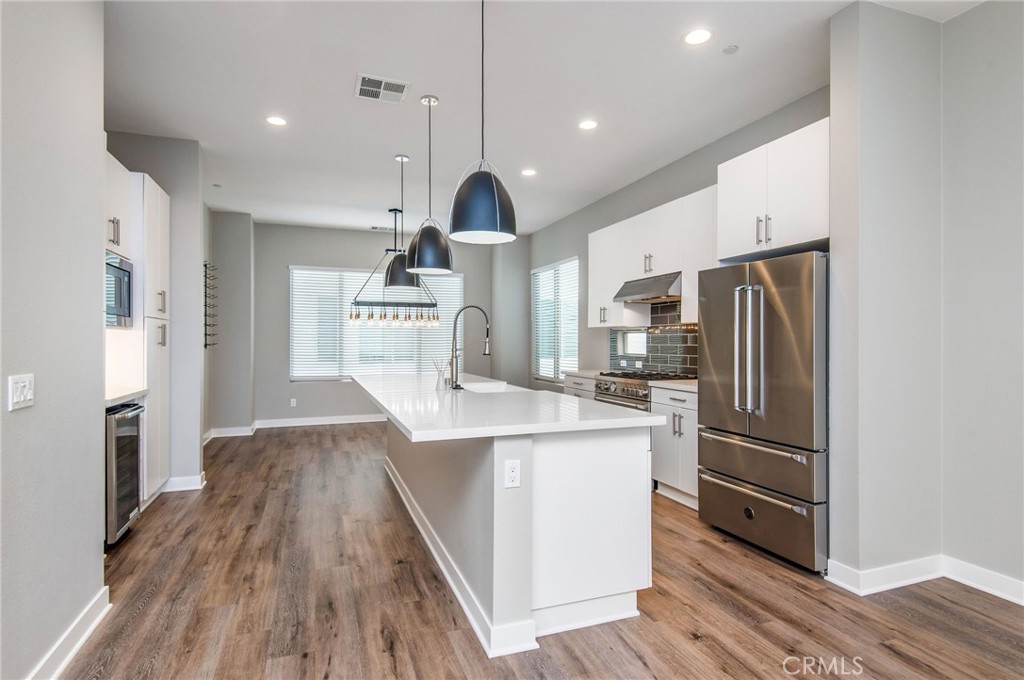 31 Ebb Tide Circle, Newport Beach CA 92663 - photo 1
