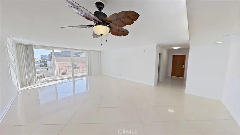 310 Fernando Street Street 105, Newport Beach, CA 92661