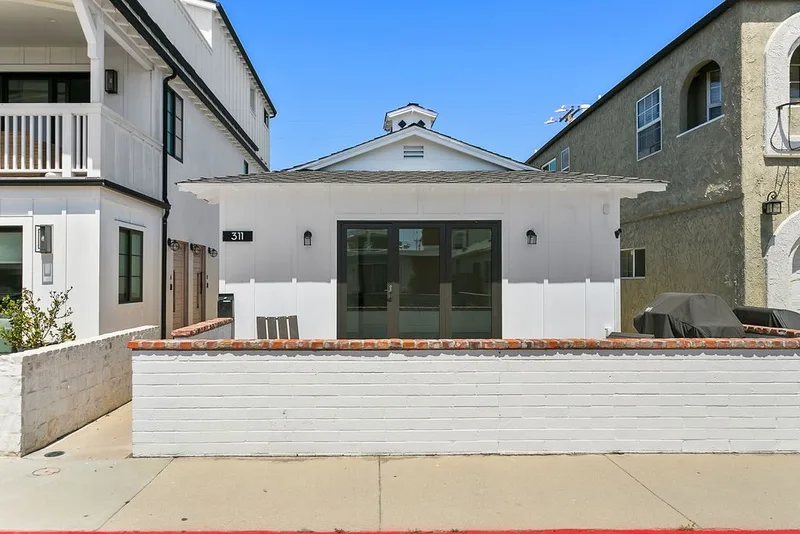 311 33rd 1/2, Newport Beach, CA 92663