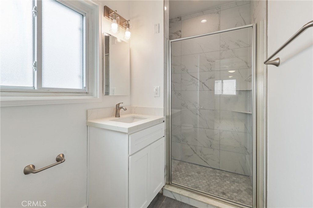 Updated bathroom - 311 E Edgewater B, Newport Beach CA 92661 - photo 15
