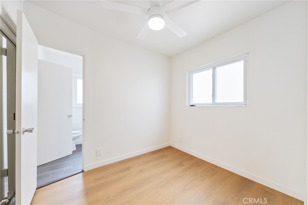 311 E Edgewater B, Newport Beach CA 92661 - photo 16