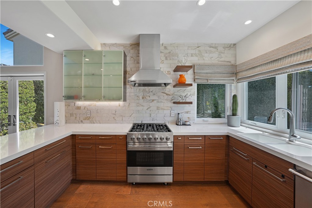 3112 Corte Hermosa, Newport Beach CA 92660 - photo 8