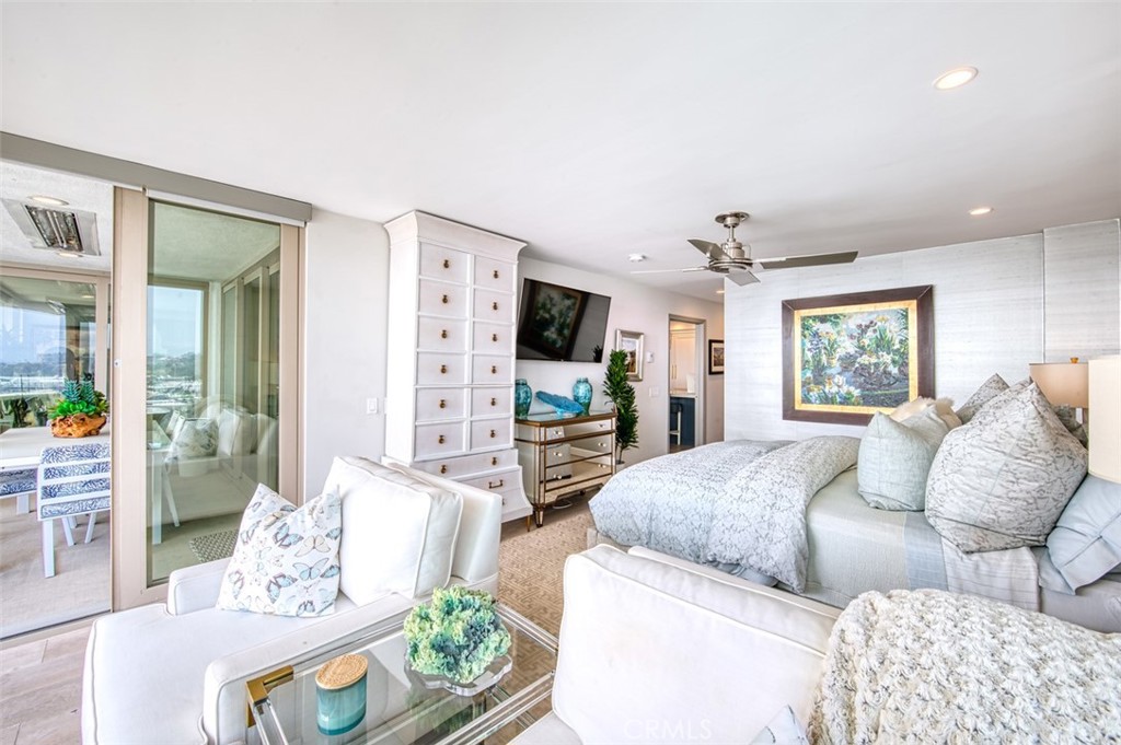 Primary bedroom - 3121 W. Coast Hwy 7A 7B, Newport Beach CA 92663 - photo 15
