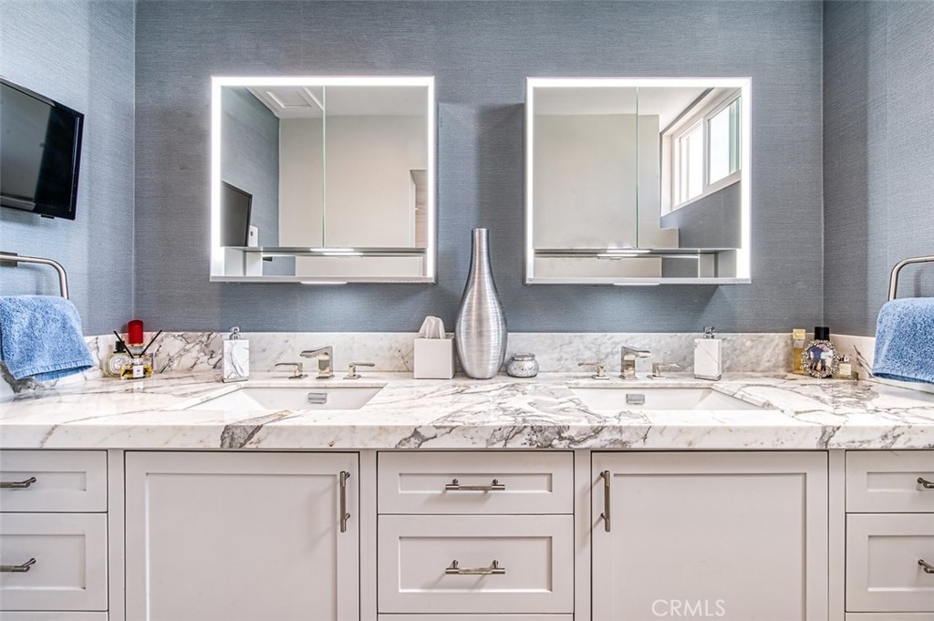 Primary dual vanities and Keuco cabinets - 3121 W. Coast Hwy 7A 7B, Newport Beach CA 92663 - photo 18