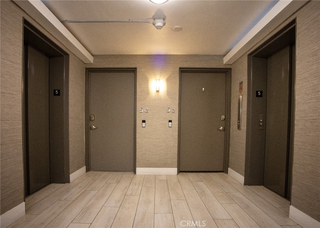 Hallway on 5th Floor - 3121 W Coast, Newport Beach CA 92663 - photo 4