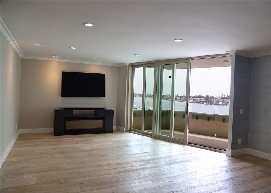 3121 W Coast, Newport Beach CA 92663 - photo 17