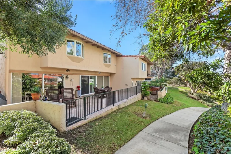 314 Avenida Cumbre, Newport Beach