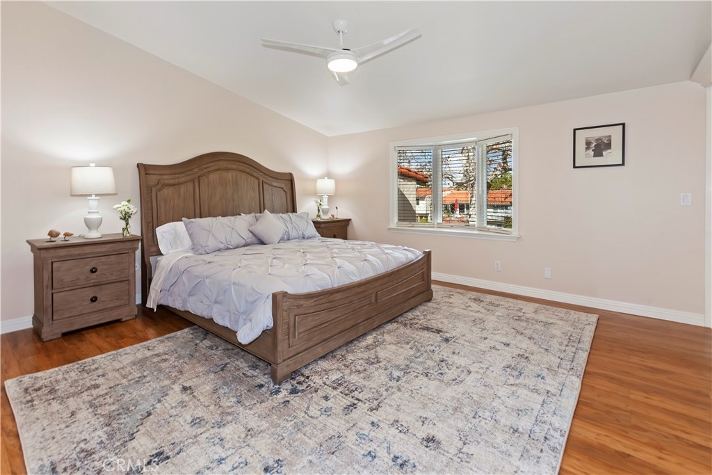 314 Avenida Cumbre, Newport Beach CA 92660 - photo 2