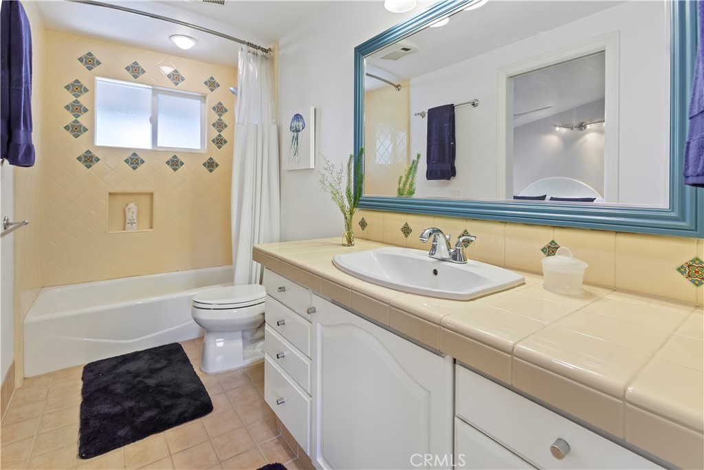 314 Avenida Cumbre, Newport Beach CA 92660 - photo 5