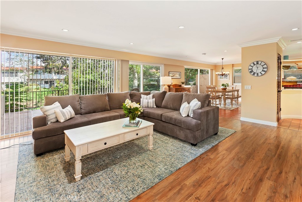 314 Avenida Cumbre, Newport Beach CA 92660 - photo 12