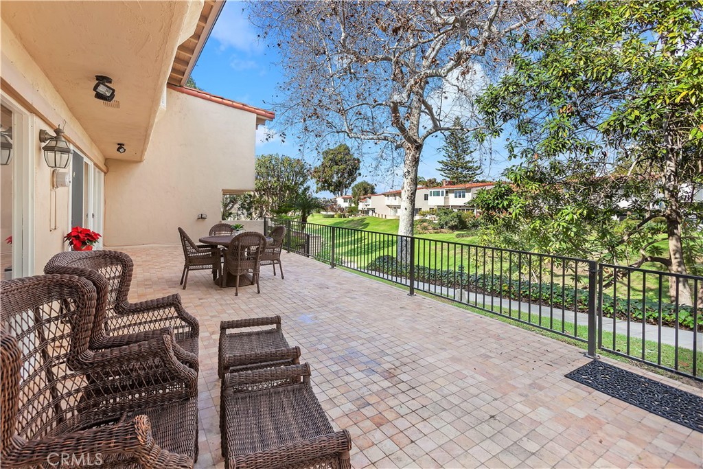 314 Avenida Cumbre, Newport Beach CA 92660 - photo 15