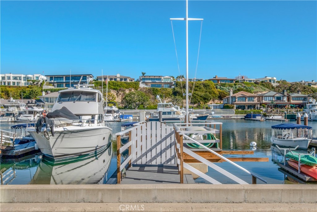 317 E Bay Front, Newport Beach CA 92662 - photo 5