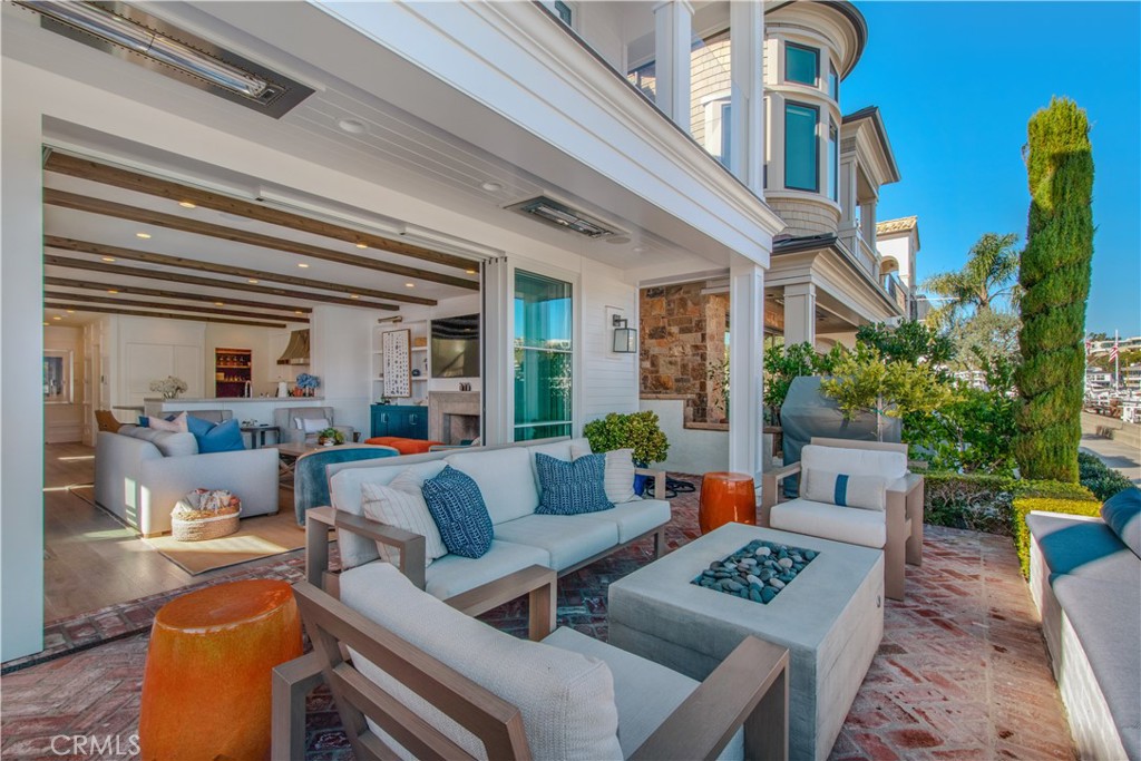 317 E Bay Front, Newport Beach CA 92662 - photo 7