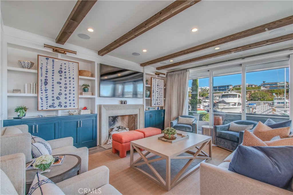 317 E Bay Front, Newport Beach CA 92662 - photo 10