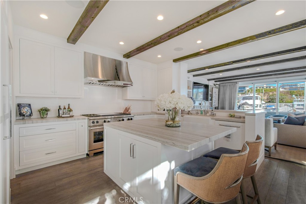 317 E Bay Front, Newport Beach CA 92662 - photo 11