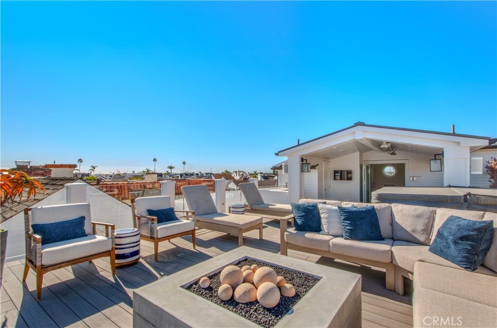 317 E Bay Front, Newport Beach CA 92662 - photo 34