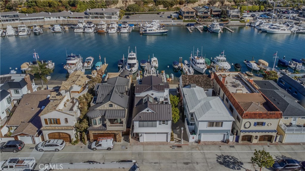 317 E Bay Front, Newport Beach CA 92662 - photo 37