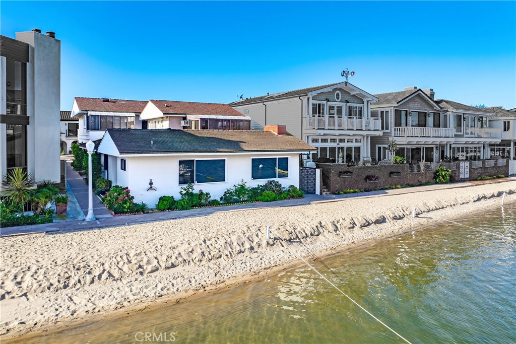 318 Via Lido Nord, Newport Beach CA 92663 - photo 5