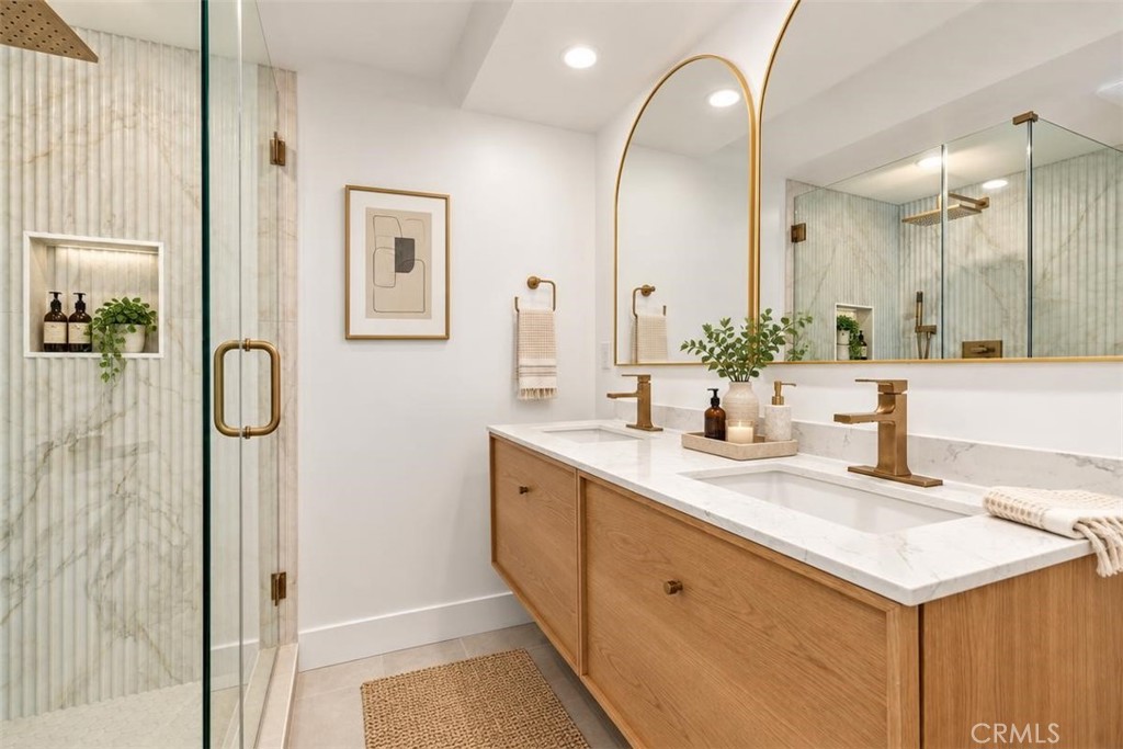 319 62nd, Newport Beach CA 92663 - photo 7