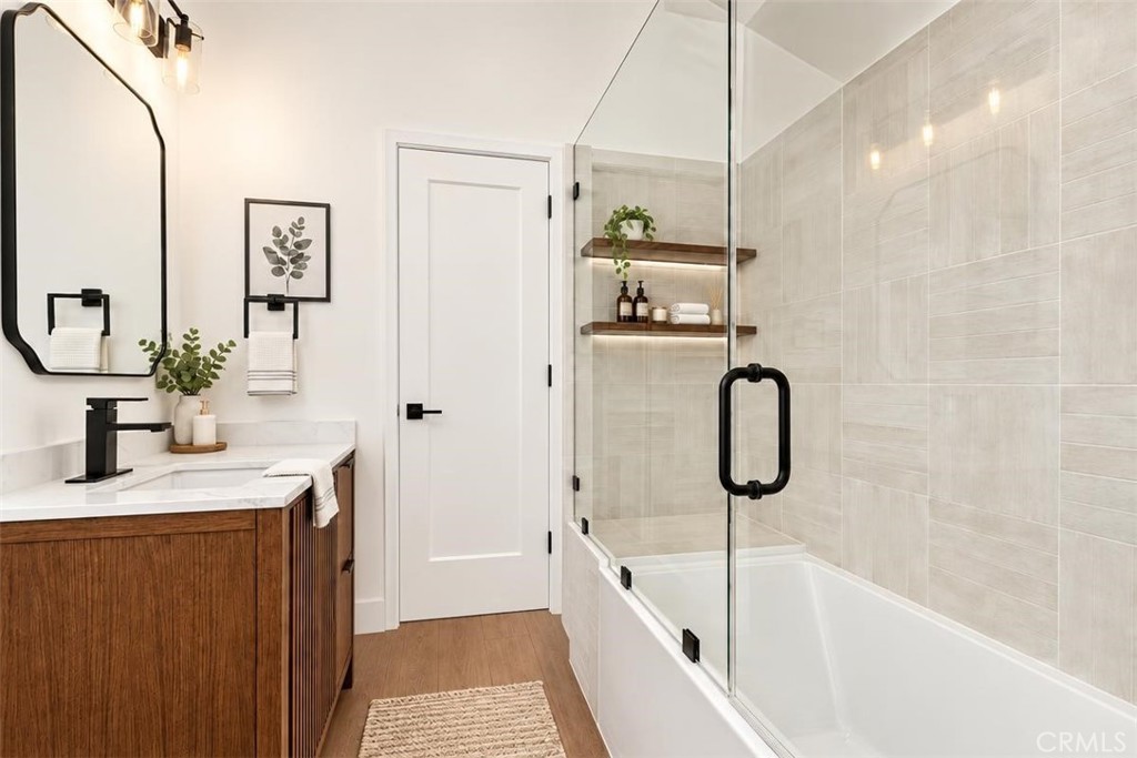 319 62nd, Newport Beach CA 92663 - photo 9