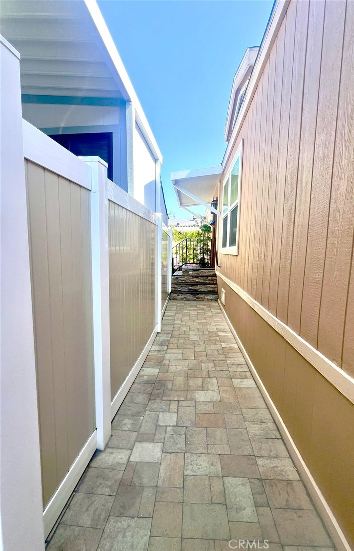 319 Concord, Newport Beach CA 92660 - photo 4