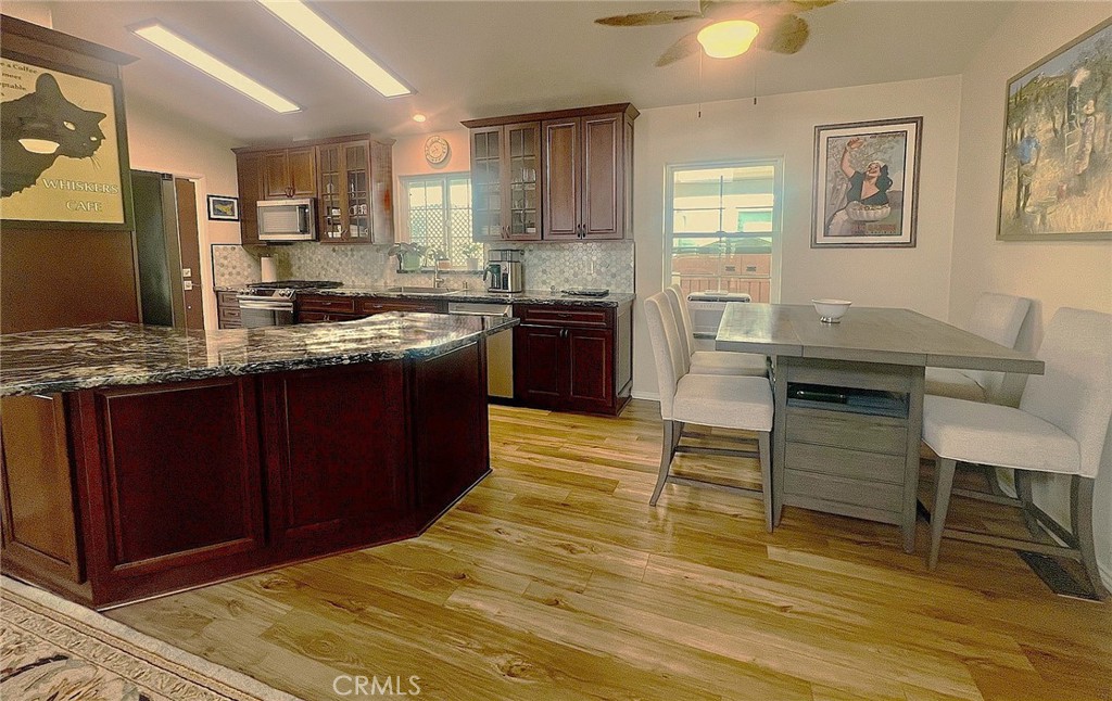 319 Concord, Newport Beach CA 92660 - photo 8